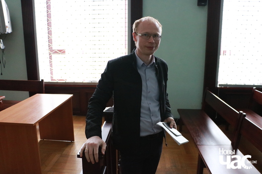 img_5542_logo.jpg img_5542_logo.jpg