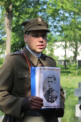 img_5640_logo.jpg img_5640_logo.jpg