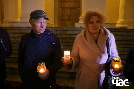 28/32 img_6292_1_logo.jpg