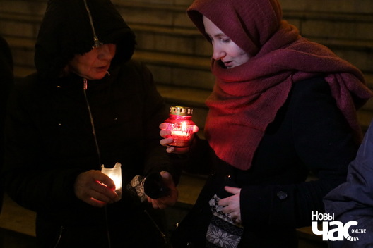 13/32 img_6334_logo.jpg