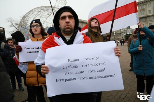 img_7924_1280x853_logo_1_1.jpg img_7924_1280x853_logo_1_1.jpg