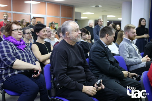 img_8345_logo.jpg img_8345_logo.jpg