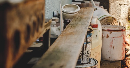 Шматдзетны бацька: Залічэнне старэйшага сына ў дзіцячы сад каштавала барабан фарбы