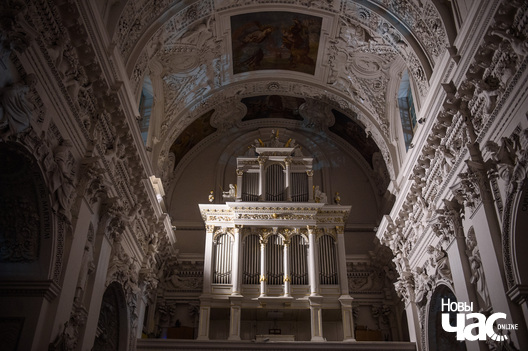 6/9 kasciel_sv.piatra_i_paula_yerchak_006_logo.jpg