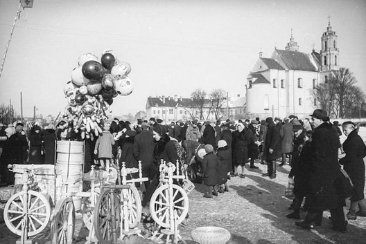 1/3 kirmasz_kazjukaza._prykladna_1900_hod_3.jpg