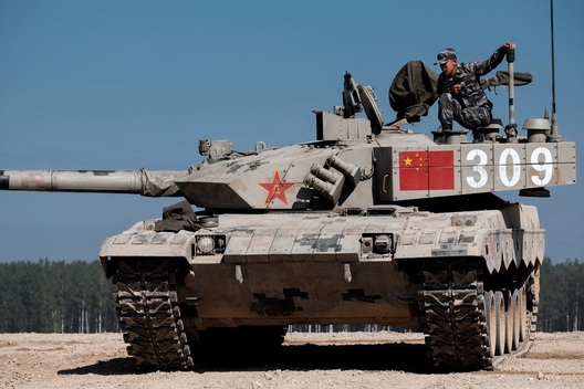 Кітайскі танк ZTZ 96b. Фота з Twitter. Кітайскі танк ZTZ 96b. Фота з Twitter.