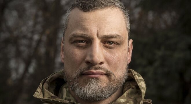 Кулажанка пакінуў Полк Каліноўскага Былы амапавец Кулажанка пакінуў Полк Каліноўскага. Ён не хацеў ваяваць, але імкнуўся ў палітрукі