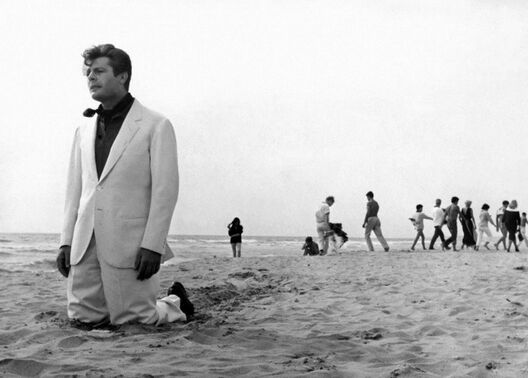 la_dolce_vita_2.jpg la_dolce_vita_2.jpg
