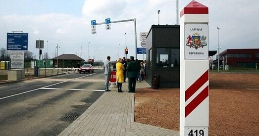 Латвія і Літва працягнулі тэрміны абмежаванняў пры перасячэньні мяжы