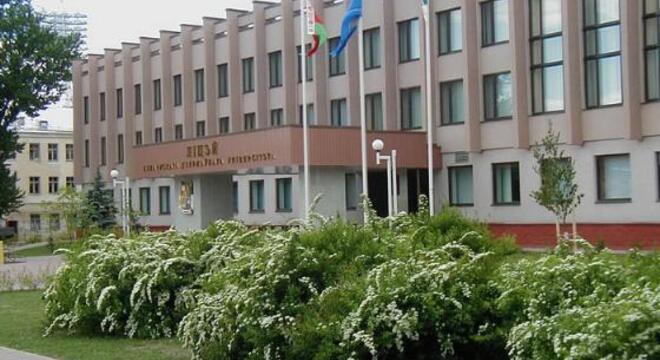 Ліцэй БДУ хочуць назваць у гонар Дзяржынскага «Пасля таго, як вы падтрымаеце прысваенне ліцэю імя Дзяржынскага, ці будзеце вы гатовыя прысвоіць універсітэту імя Сталіна?»