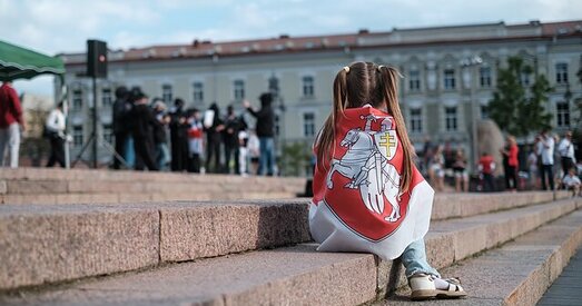 Сацдаследаванні: да беларусаў за мяжой ставяцца збольшага негатыўна