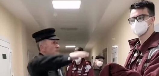 lukkaszyst_i_medyk.jpg lukkaszyst_i_medyk.jpg