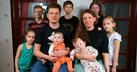 Шматдзетная маці вярнула Лукашэнку ордэн Маці