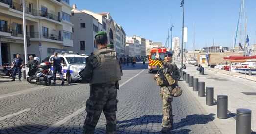 У Марсэлі аўтамабіль наехаў на людзей на двух прыпынках