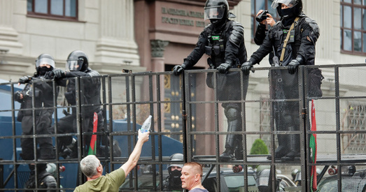 «Гэта не крызіс адносінаў з Захадам. Гэта — аблом»
