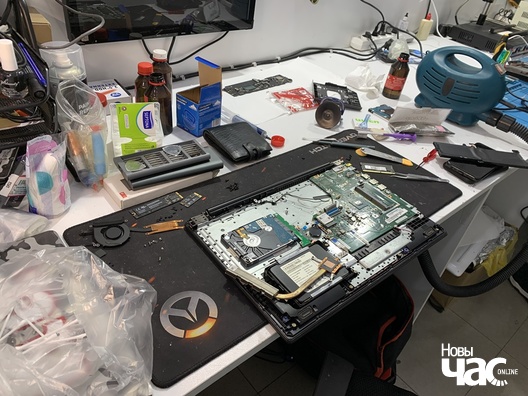 maxim_2_logo.jpg maxim_2_logo.jpg