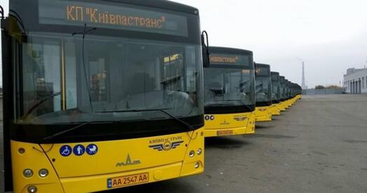 Мэр Львова раіцца з гараджанамі: ці этычна купляць беларускія аўтобусы