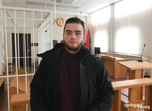 Алег Мазгоў у судзе 28 студзеня. Фота: spring96.org Алег Мазгоў у судзе 28 студзеня. Фота: spring96.org