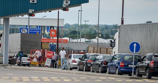 З Беларусі за мяжу едуць пераважна для шопінгу, у Беларусь — для наведвання сваякоў