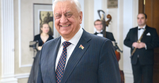 Мясніковіча адправілі ў адстаўку