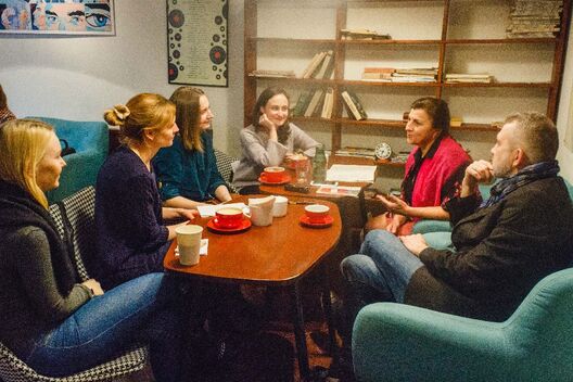 movabox13.jpg movabox13.jpg