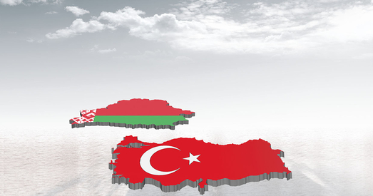 Аляксандр Лукашэнка падыгрывае Уладзіміру Пуціну