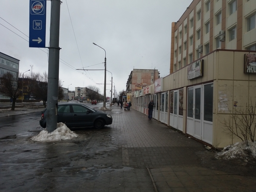 Сённяшні Севераданецк. Быў захоплены сепаратыстамі 7 траўня 2014 г., вызвалены 23 ліпеня 2014 г. Сённяшні Севераданецк. Быў захоплены сепаратыстамі 7 траўня 2014 г., вызвалены 23 ліпеня 2014 г.