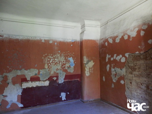 3/3 p6246045_logo.jpg