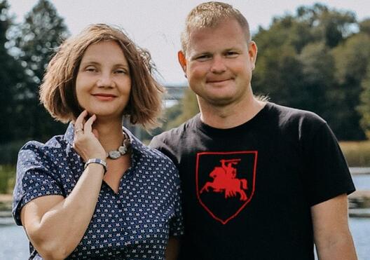 Паліна Шарэнда-Панасюк з мужам Андрэем Паліна Шарэнда-Панасюк з мужам Андрэем