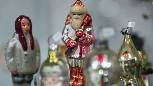 Пасляваенныя ялінкавыя фігуркі на ваенную тэматыку Пасляваенныя ялінкавыя фігуркі на ваенную тэматыку