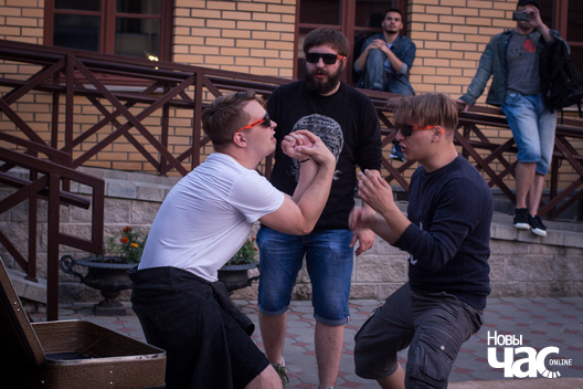 11/16 peszahodka__pavel_aksinovicz___11__logo.jpg