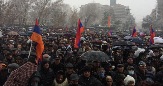 Апазіцыя Арменіі анансавала няспынныя акцыі пратэсту
