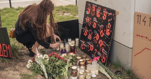 Беларусы ў Варшаве ўзгадалі ахвяр тэракта ў мінскім метро