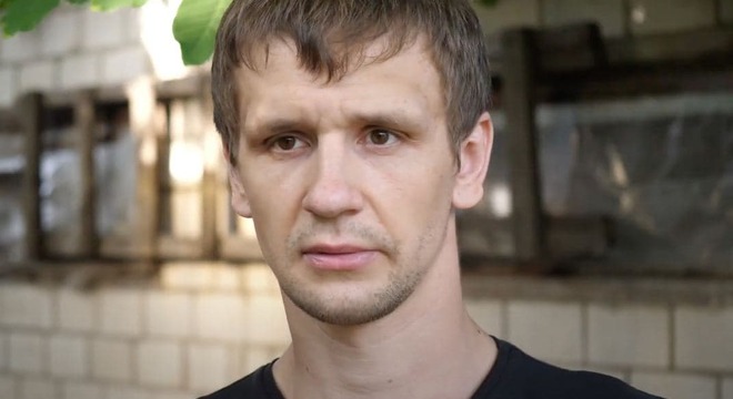 Сына палітзняволенай арыштавалі на 15 сутак за маску «Честные люди» Сына палітзняволенай арыштавалі на 15 сутак за маску «Честные люди»