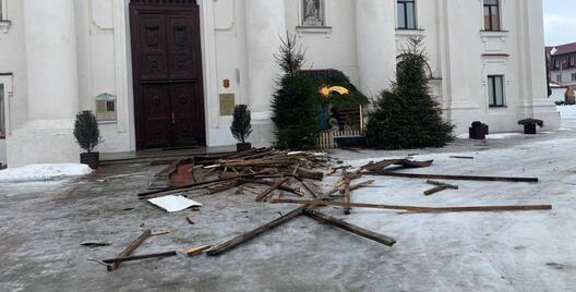 photo_2022_01_14_22_52_36.jpg photo_2022_01_14_22_52_36.jpg