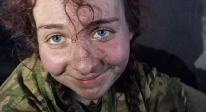 Украінская дзяўчына знайшлася ў палоне Дзяўчына са знакамітага фота абаронцаў «Азоўсталі» знайшлася ў палоне і дала інтэрв'ю прапагандыстам РФ