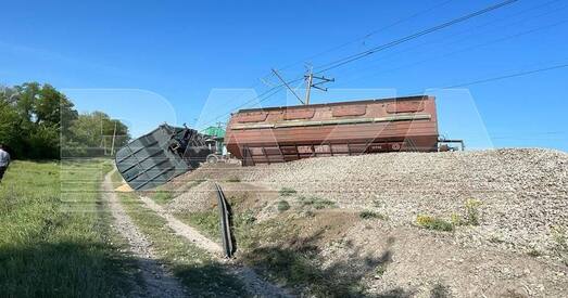 Выбуз на чыгунцы ў Крыме: Рух электрацягнікоў спынены