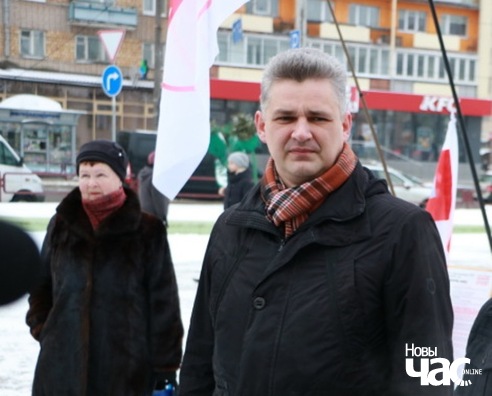 Юрась Губарэвіч на пікеце 18 студзеня 2018 г. Фота Арцёма Лявы Юрась Губарэвіч на пікеце 18 студзеня 2018 г. Фота Арцёма Лявы