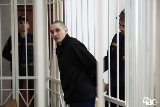 Зміцер Паліенка падчас суда. Фота Дзіяны Пінчук Зміцер Паліенка падчас суда. Фота Дзіяны Пінчук