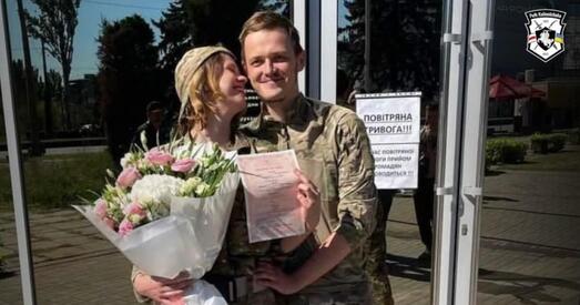 Шчасця маладым! Пабраліся шлюбам Вераніка «Сон» і Аляксей «Вуж» з палка Каліноўскага