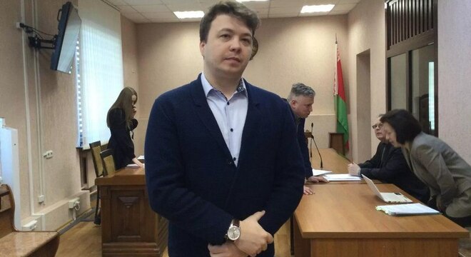 Пратасевіч вызвалены па амністыі Раман Пратасевіч памілаваны Лукашэнкам