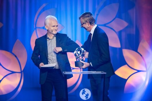 premiya_bialyacki_7.jpeg premiya_bialyacki_7.jpeg