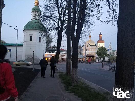 1/7 prilehajuschaja_ulica_k_sztabu_poroszenko_logo.jpg