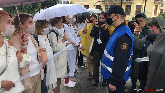 pro6_27.jpg pro6_27.jpg