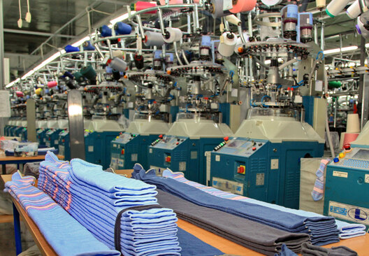 prom_5.jpg prom_5.jpg