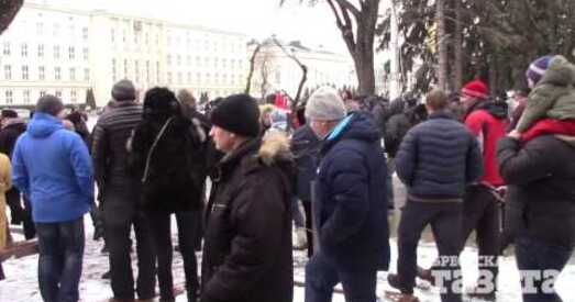 «Дай закурыць, а грошай?»: правакацыя супраць лідара берасцейскіх пратэстаў