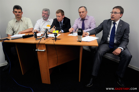 ref_003_20.jpg ref_003_20.jpg