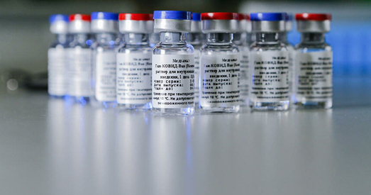 Распіл? Беларускія ўлады збіраюцца купляць «Спутник V» па цане Pfizer або Moderna