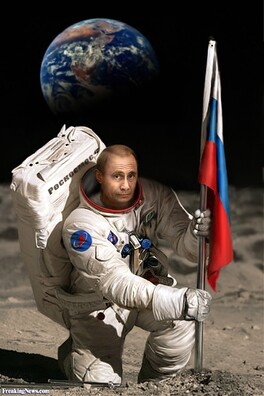 russians_on_the_moon.jpg russians_on_the_moon.jpg