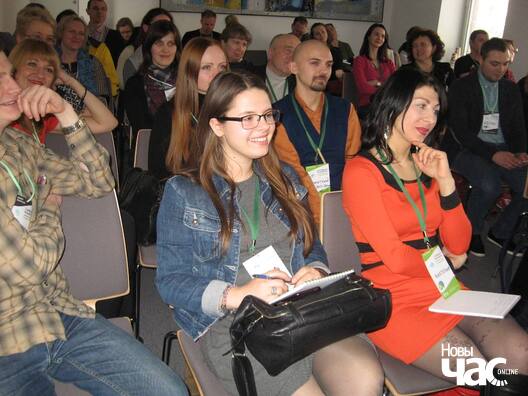 2/2 sakavickija_sustreczy_017_logo.jpg